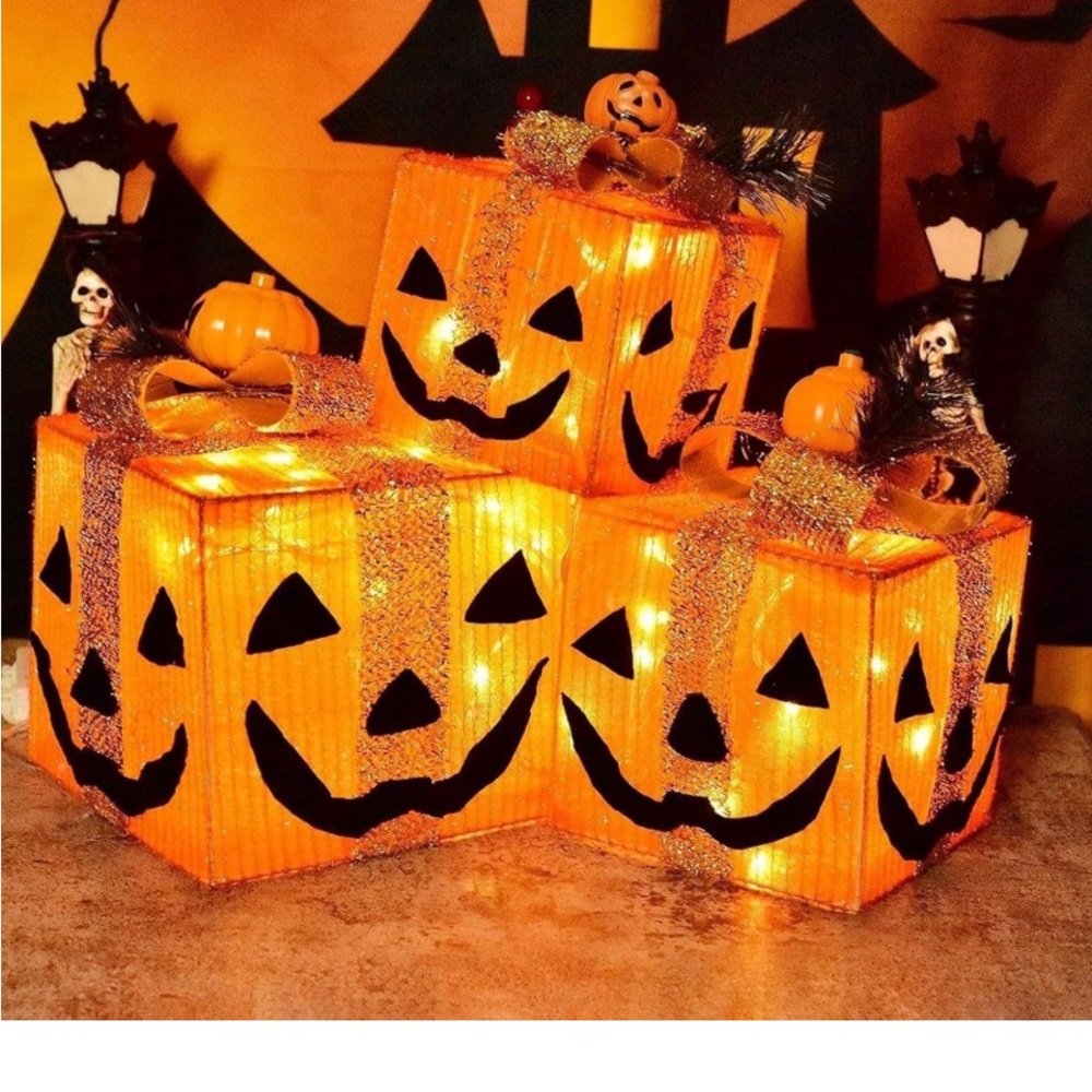 Halloween Pumpkin Light-Up Decorations